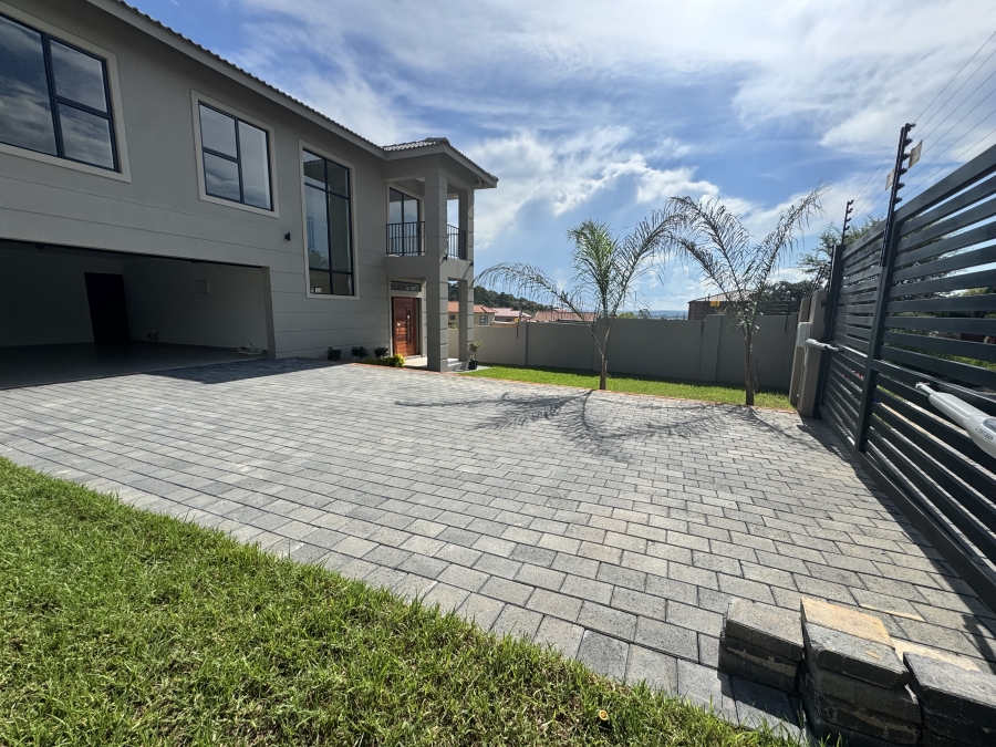 4 Bedroom Property for Sale in Wilkoppies North West